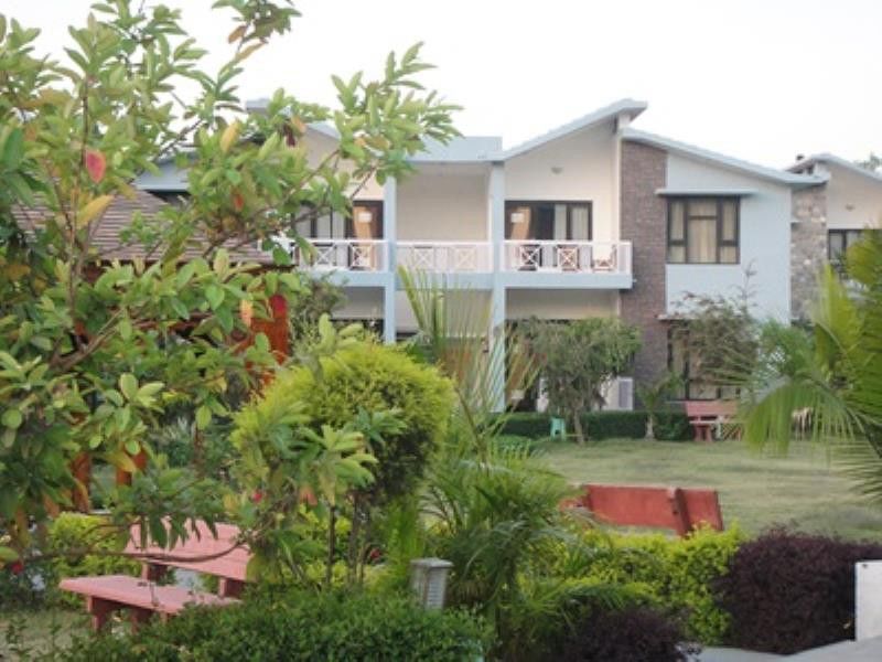 Anand Corbett Aamod Resort & Spa Jim Corbett National Park Exterior foto